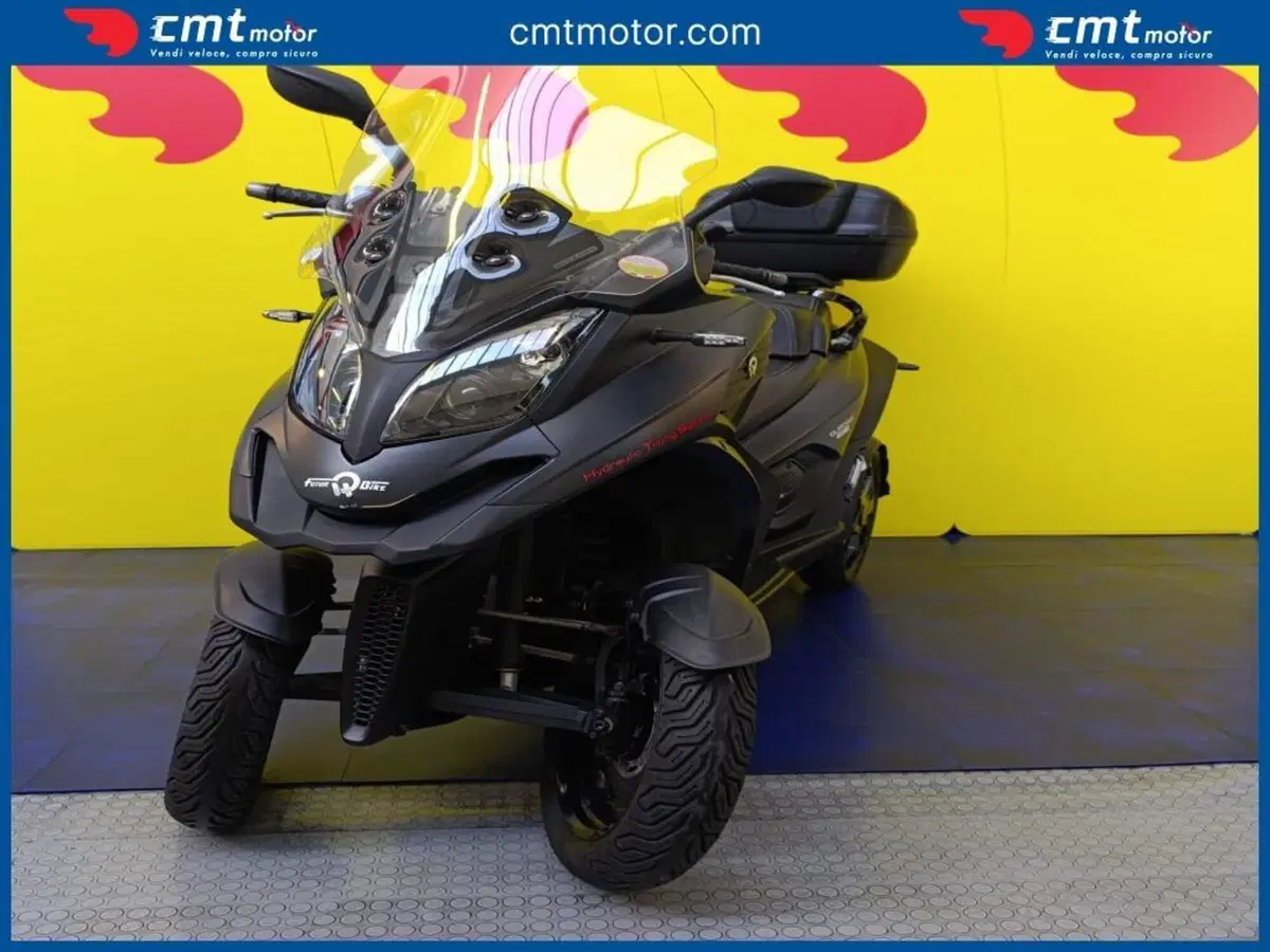 Quadro Quadro 4 (2015 - 17) (2)