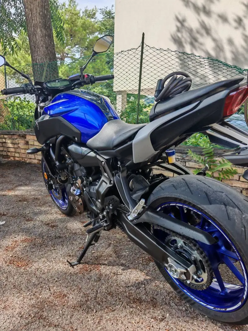 Yamaha MT-07 (2018 - 20) (2)