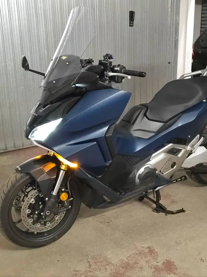 Honda Forza 750 DCT Urban (2021 - 24) (3)