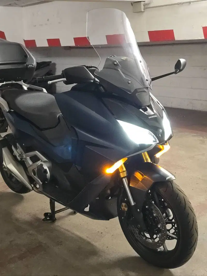 Honda Forza 750 DCT Urban (2021 - 24) (4)