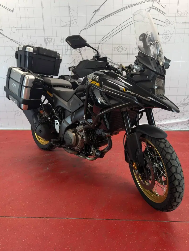 Suzuki V-Strom 1050XT (2020 - 23) (4)