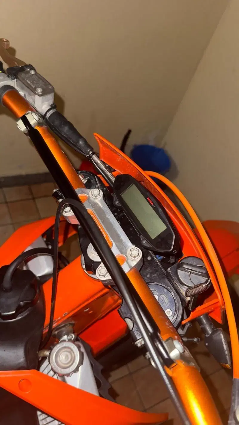 KTM 125 SX (2018) (4)