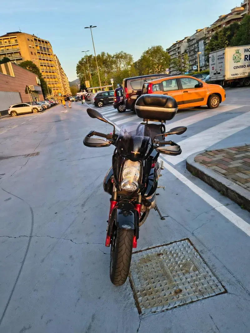 Kawasaki ER-6N (2006 - 09) (3)