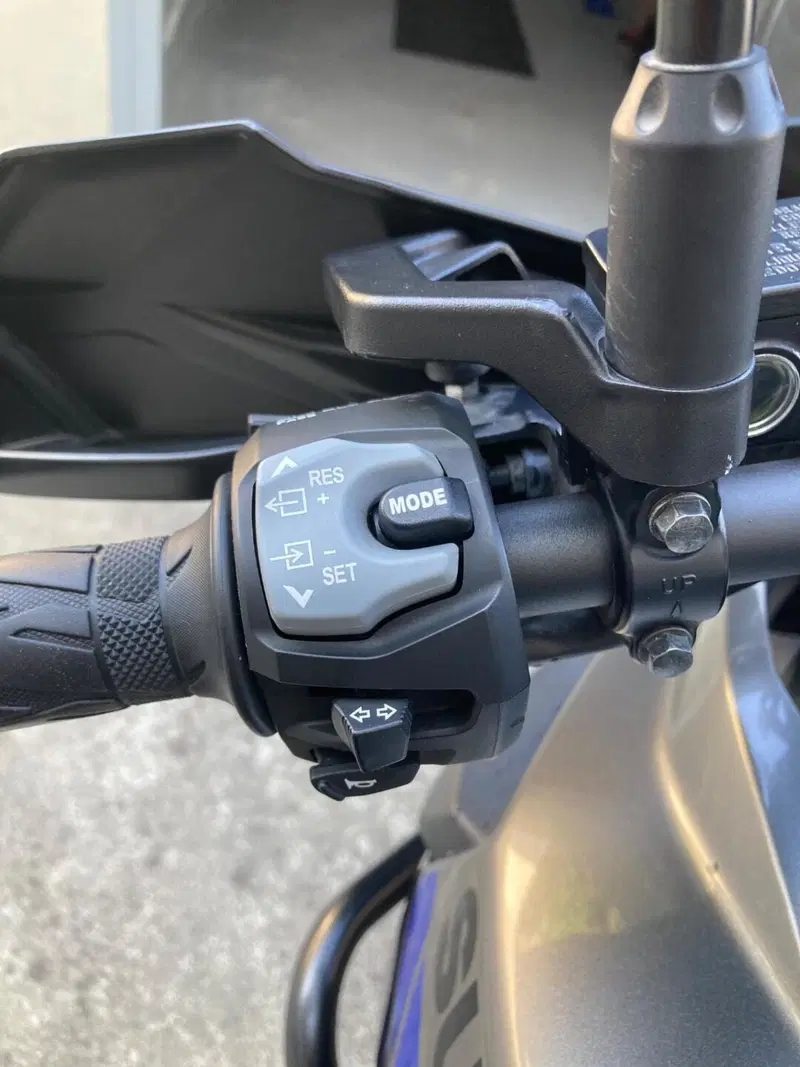 Suzuki V-Strom 1050XT (2020 - 23) (8)