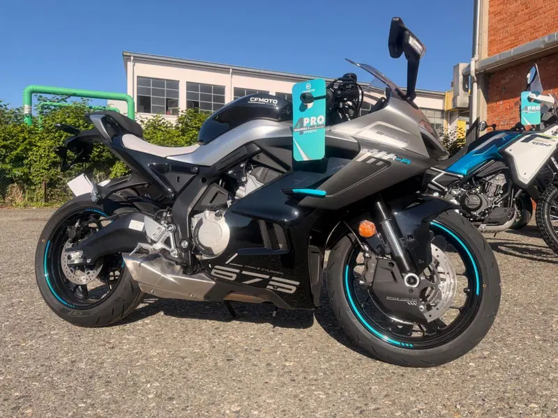 CFMOTO 675SR-R (2025 - 26) (2)