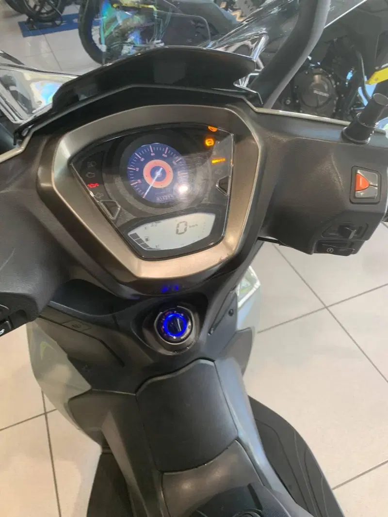 Kymco Agility 300i (2020) (9)