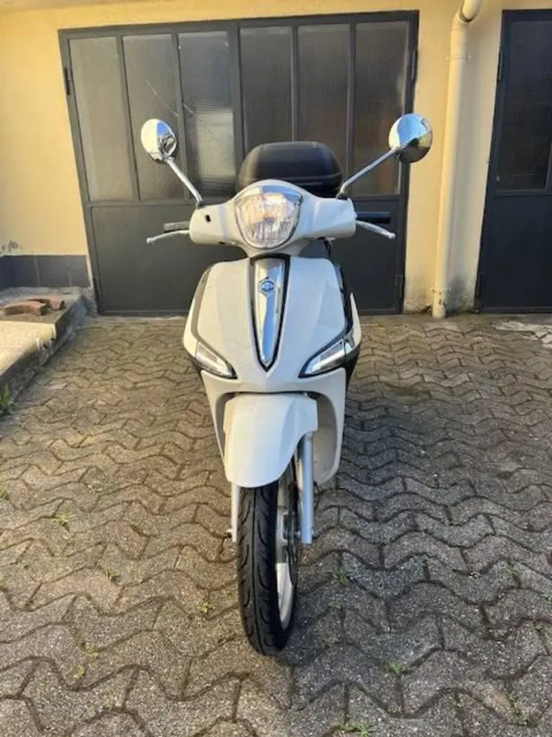 Piaggio Liberty 125 3V S ABS (2021 - 24) (2)