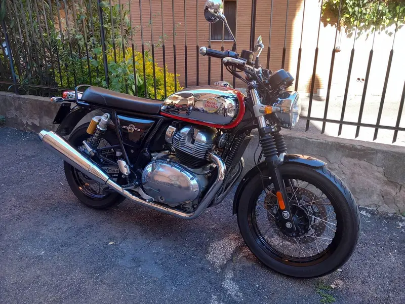 Royal Enfield Interceptor 650 (2021 - 26) (2)