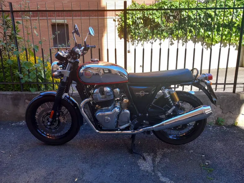 Royal Enfield Interceptor 650 (2021 - 26) (4)