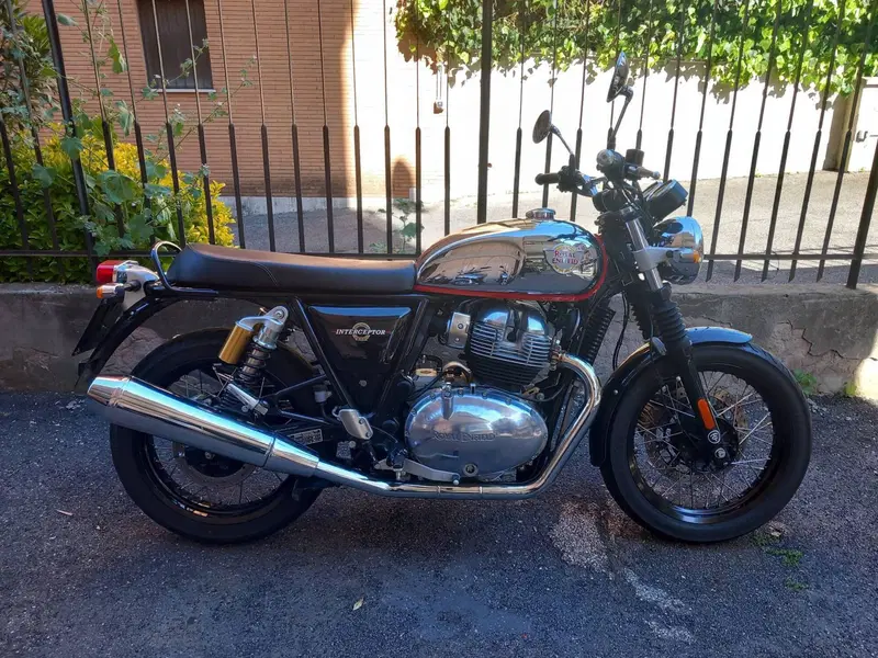 Royal Enfield Interceptor 650 (2021 - 26)