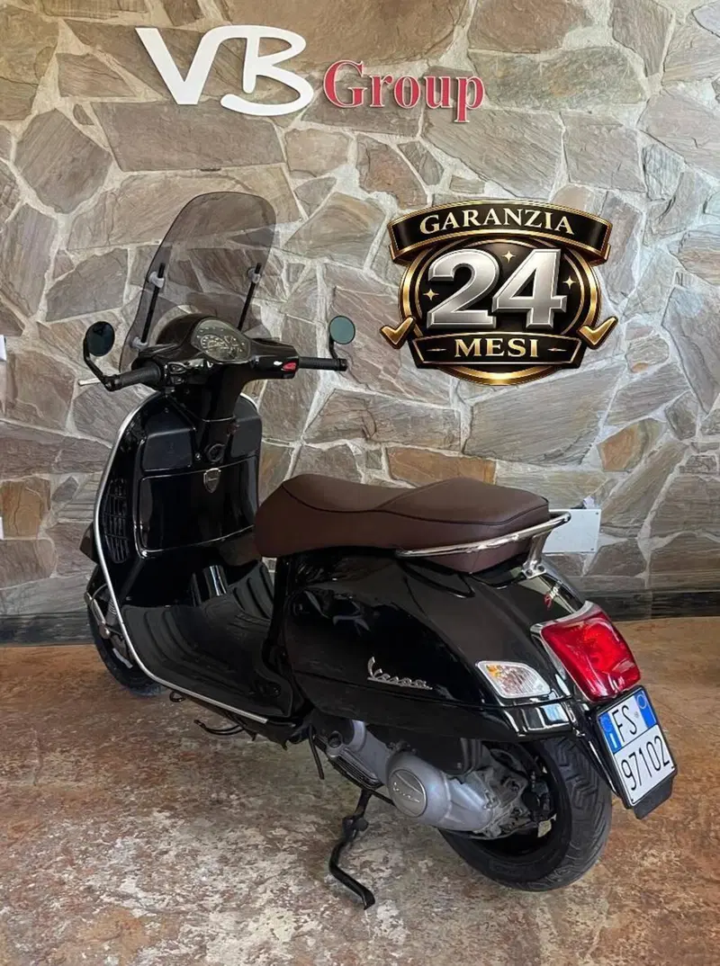 Vespa GTS 300 Super (2008 - 16) (6)