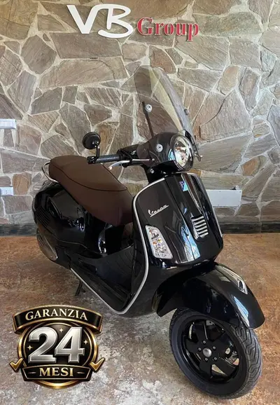Vespa GTS 300 Super (2008 - 16) usata