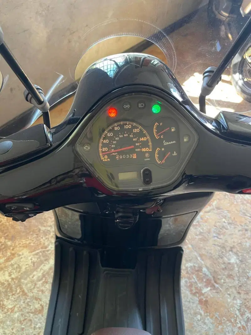 Vespa GTS 300 Super (2008 - 16) (16)