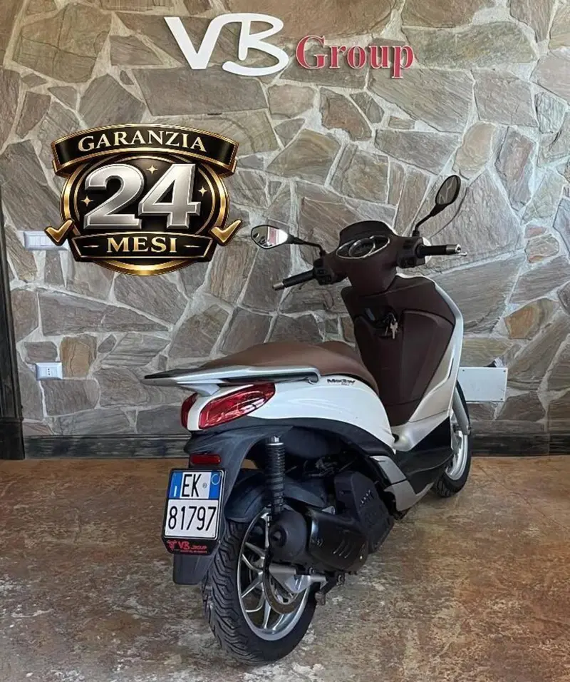 Piaggio Medley 150 ABS (2016 - 19) (4)