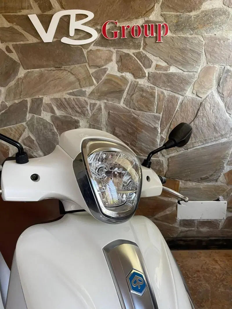 Piaggio Medley 150 ABS (2016 - 19) (12)