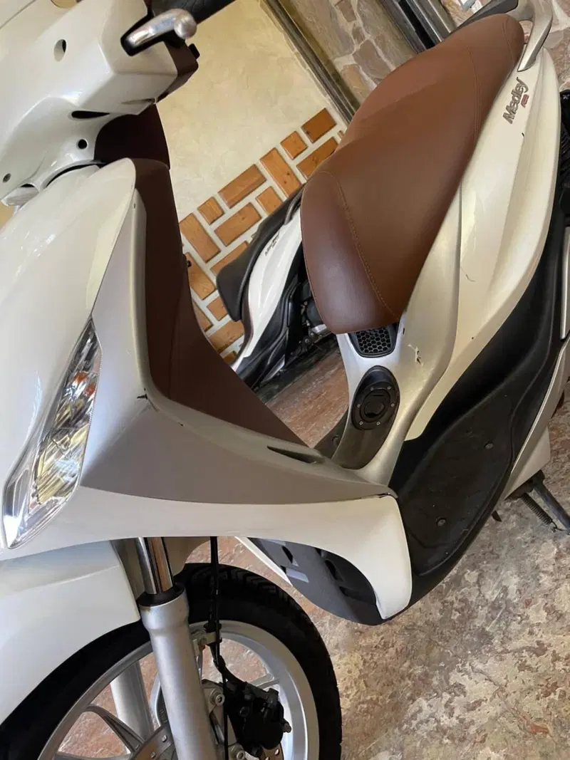 Piaggio Medley 150 ABS (2016 - 19) (14)