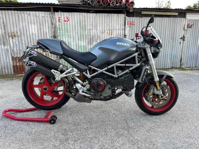Ducati Monster S4R (2003 - 05) (4)