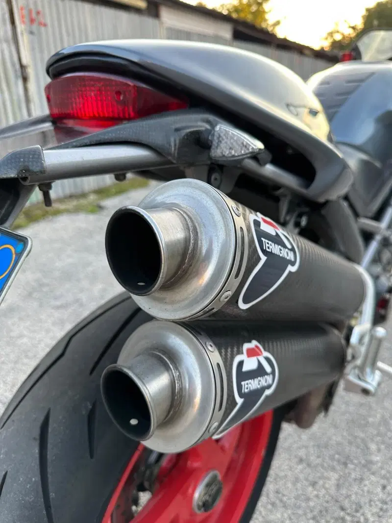 Ducati Monster S4R (2003 - 05) (8)