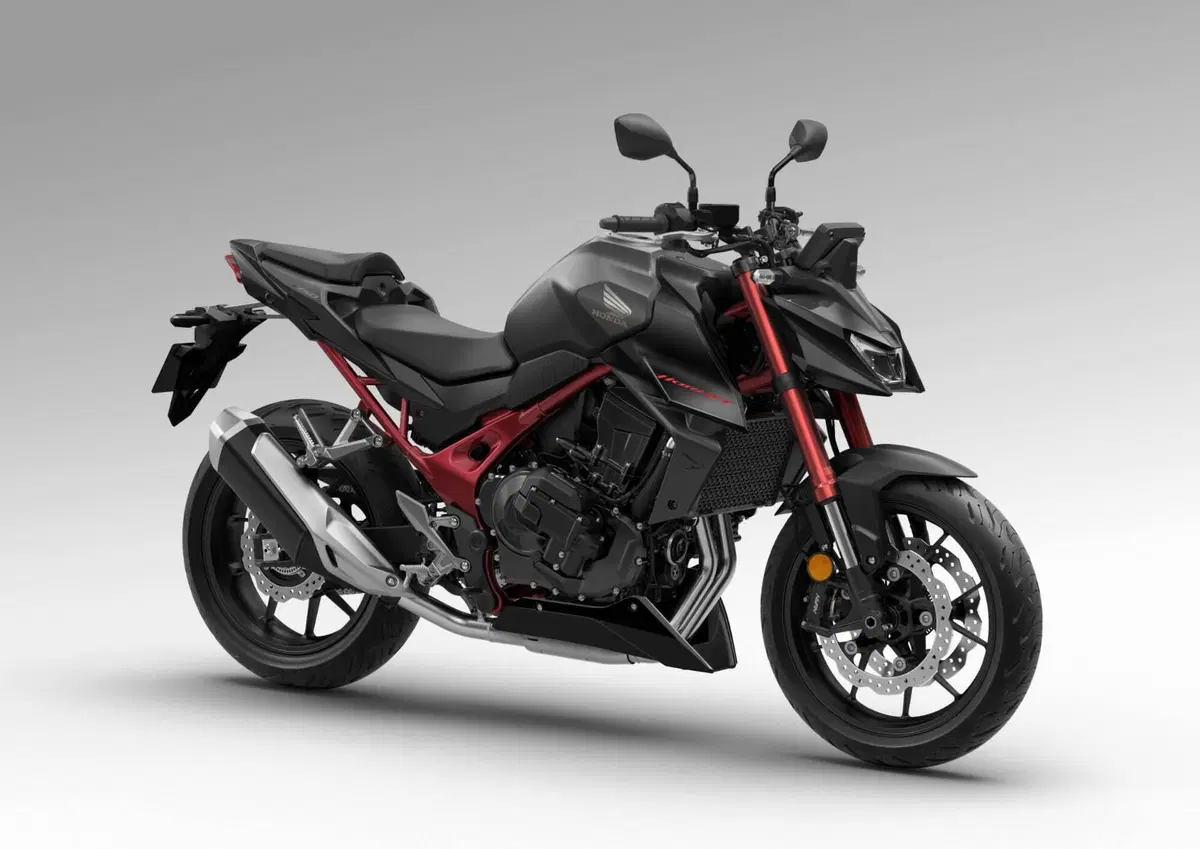 Honda CB 750 Hornet (2026) (2)