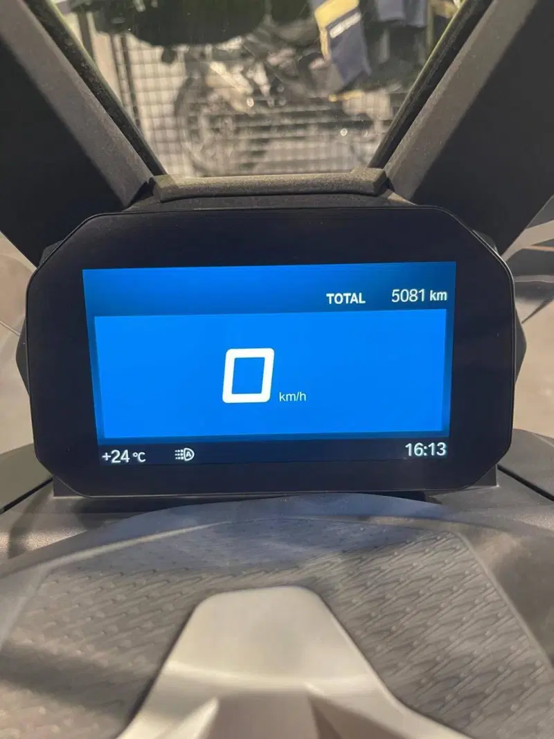 Bmw C 400 X (2021 - 24) (3)