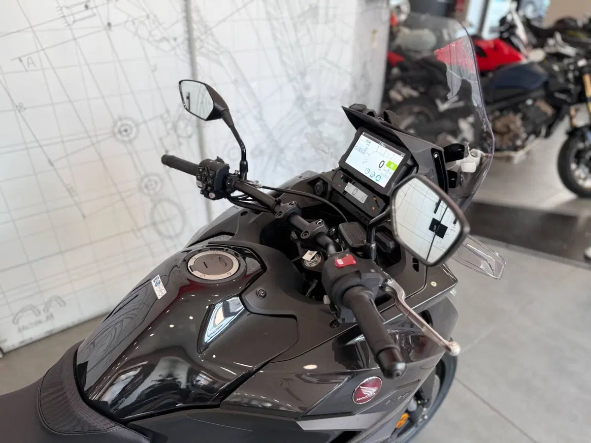 Honda NT 1100 (2025 - 26) (8)