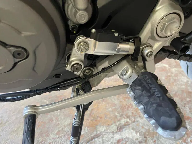 Ducati Hypermotard 950 (2022 - 25) (16)