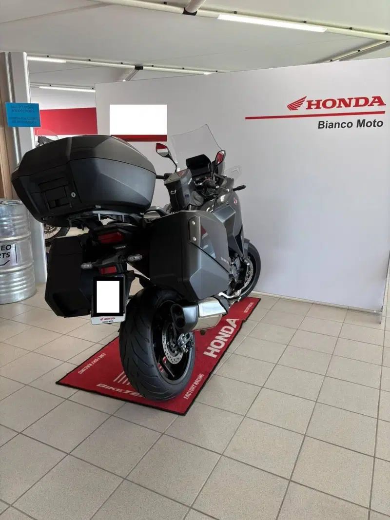 Honda NT 1100 Travel DCT (2022 - 24) (6)