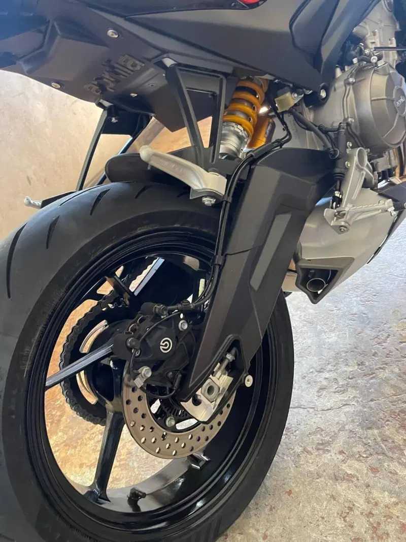 Aprilia Tuono 660 Factory (2025 - 26) (14)