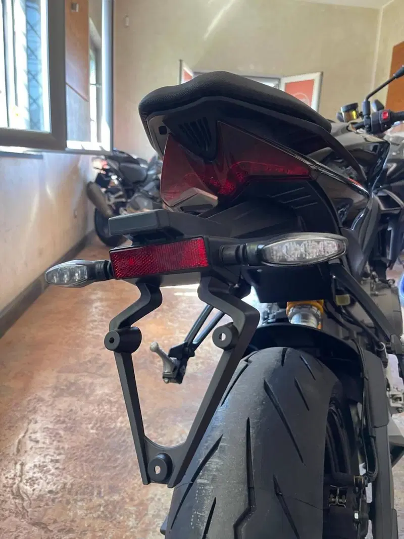 Aprilia Tuono 660 Factory (2025 - 26) (15)