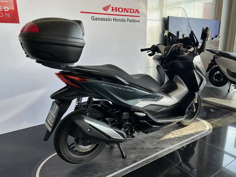 Honda Forza 350 (2022 - 24) (2)