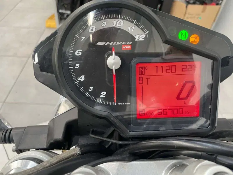 Aprilia Shiver (2008 - 10) (5)