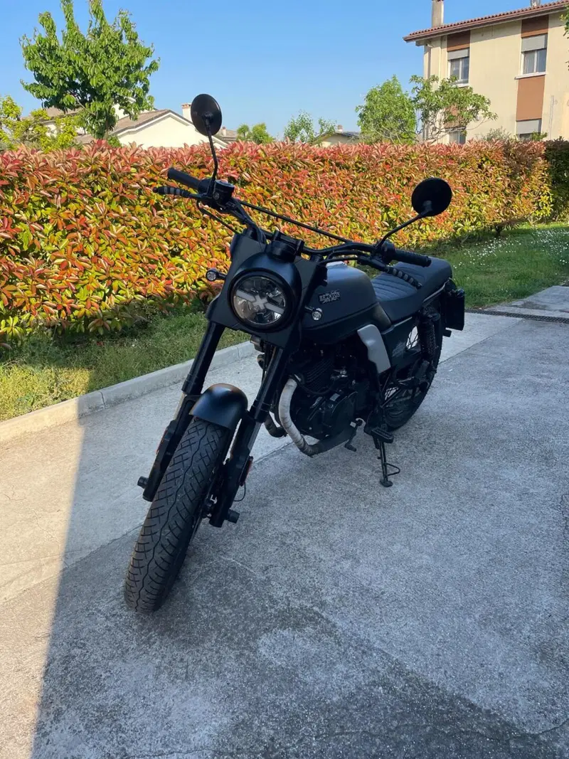 Brixton Motorcycles Glanville 250 X (2018 - 19) (2)