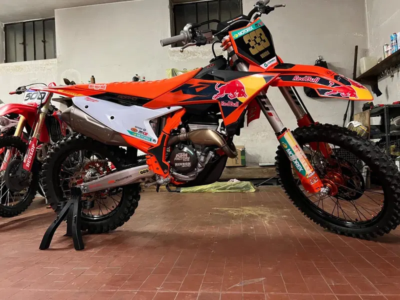 KTM 250 SX-F Adamo Edition (2025) (2)