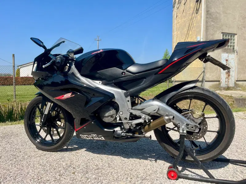 Aprilia RS 125 (2006 - 14) (4)