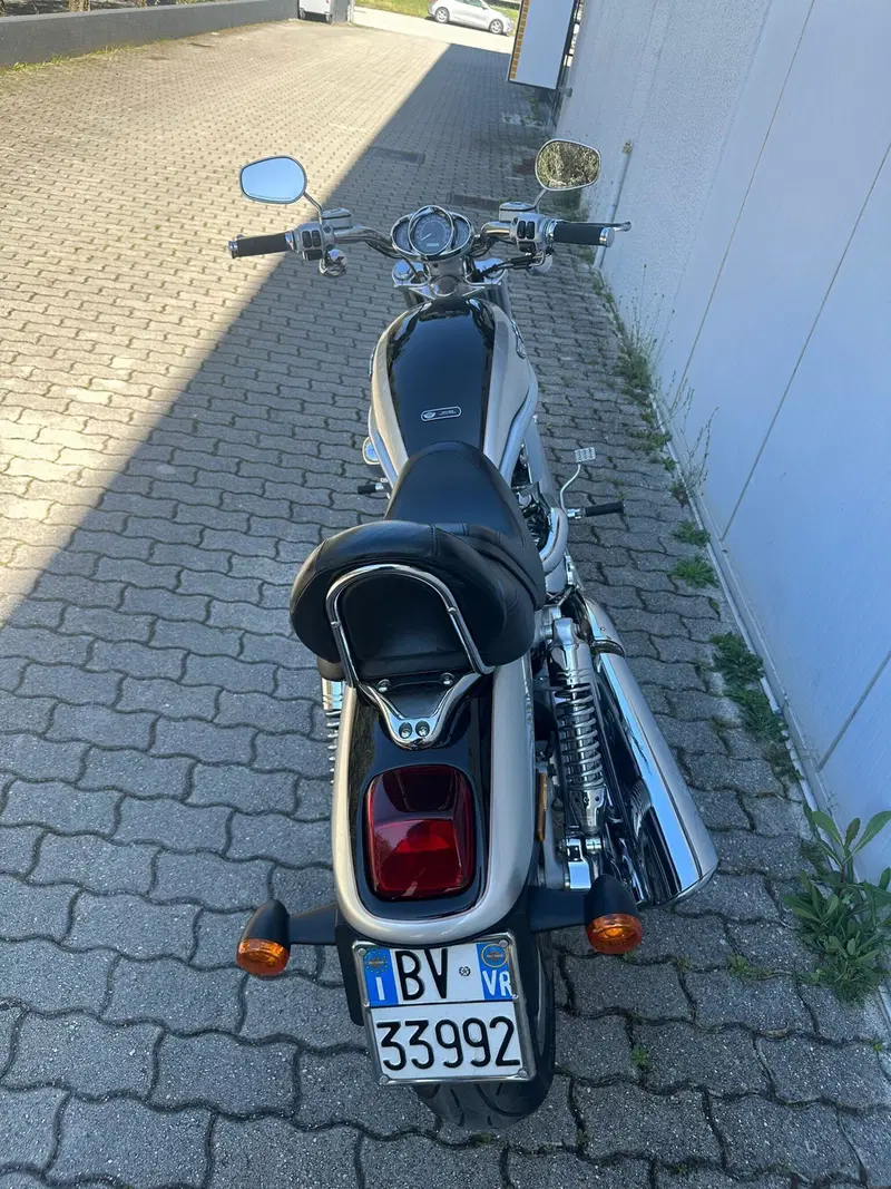 Harley-Davidson 1130 V-Rod (2002 - 05) - VRSCA (9)