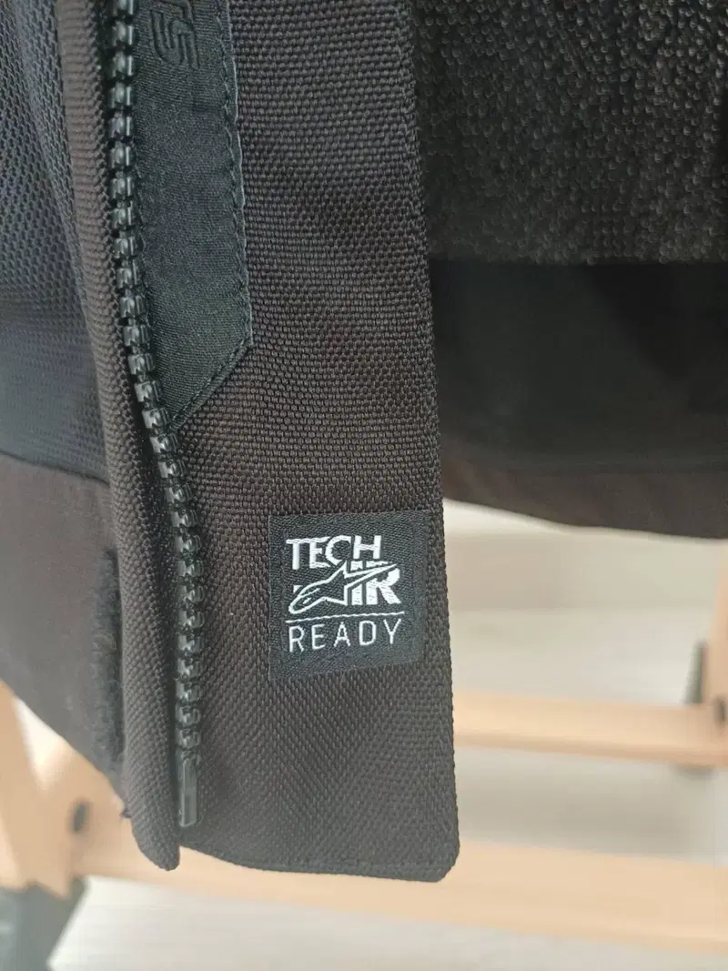 Giubbotto Alpinestars_Honda (8)