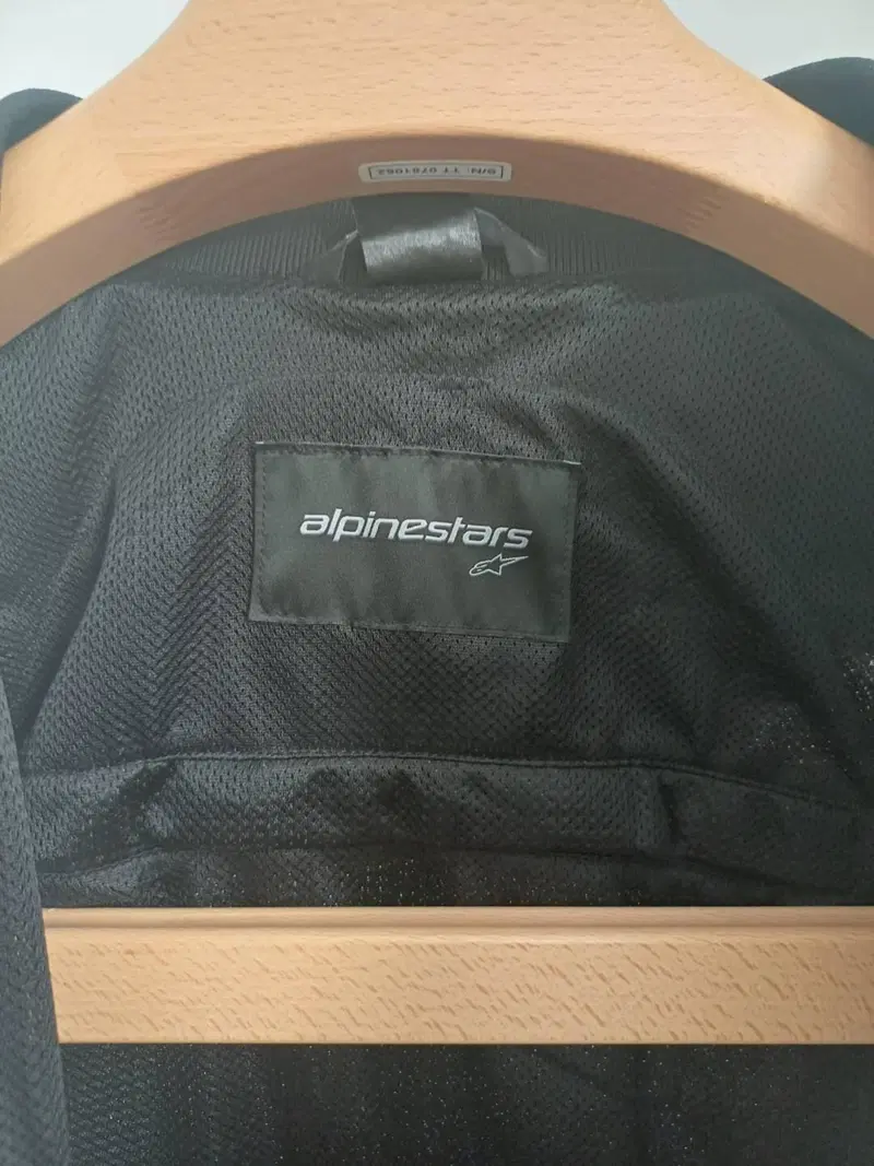 Giubbotto Alpinestars_Honda (11)