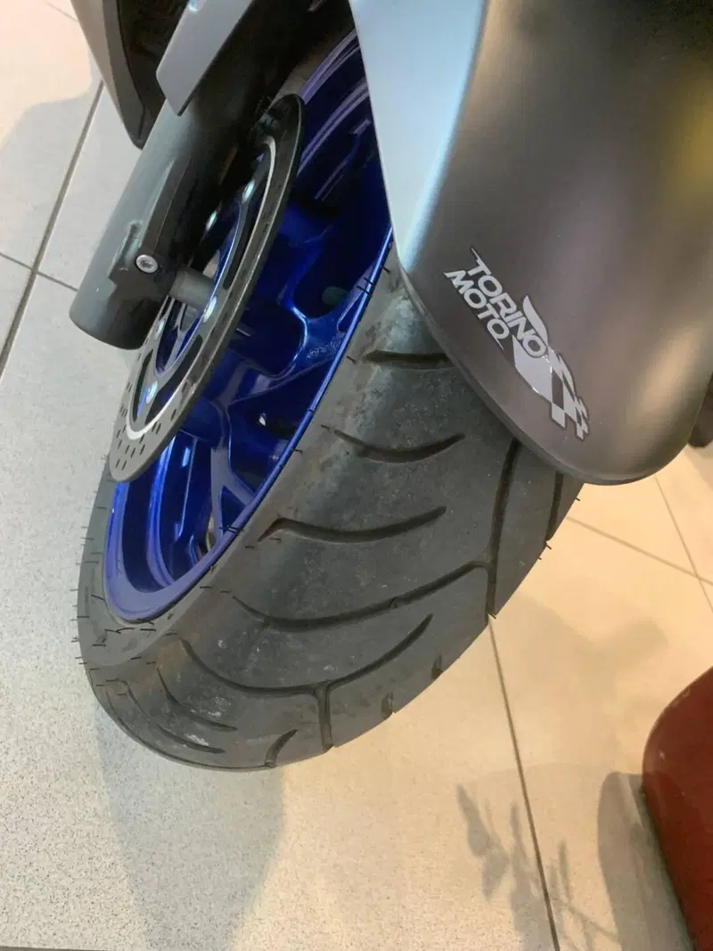 Suzuki Burgman 400 (2022 - 24) (4)