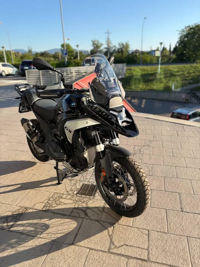 Bmw R 1300 GS Triple Black (2023 - 26) (7)