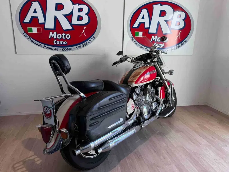 Yamaha XVZ 1300 Royal Star (1996 - 02) (4)