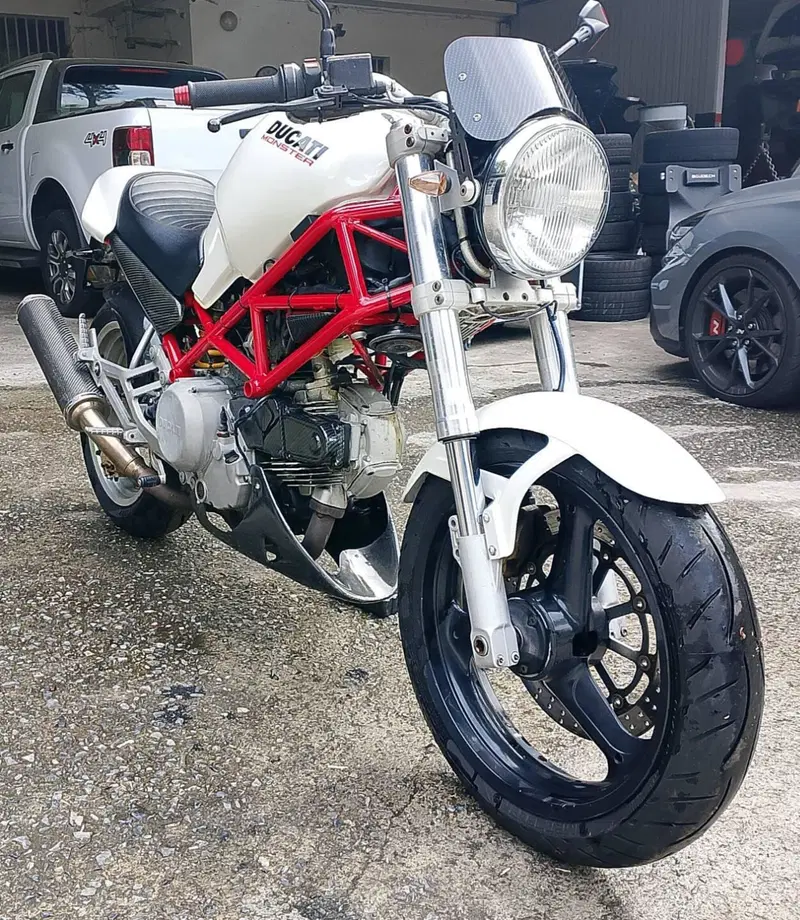 Ducati Monster 600 (1994 - 02) (6)