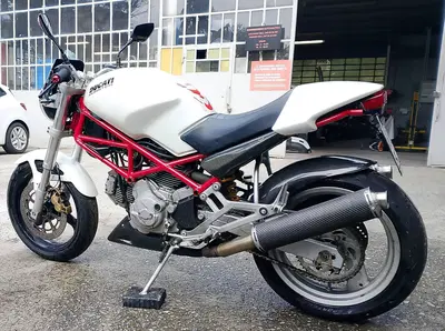 Ducati Monster 600 (1994 - 02) usata