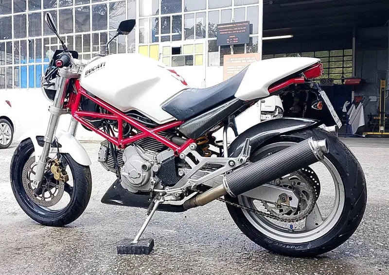 Ducati Monster 600 (1994 - 02) (8)
