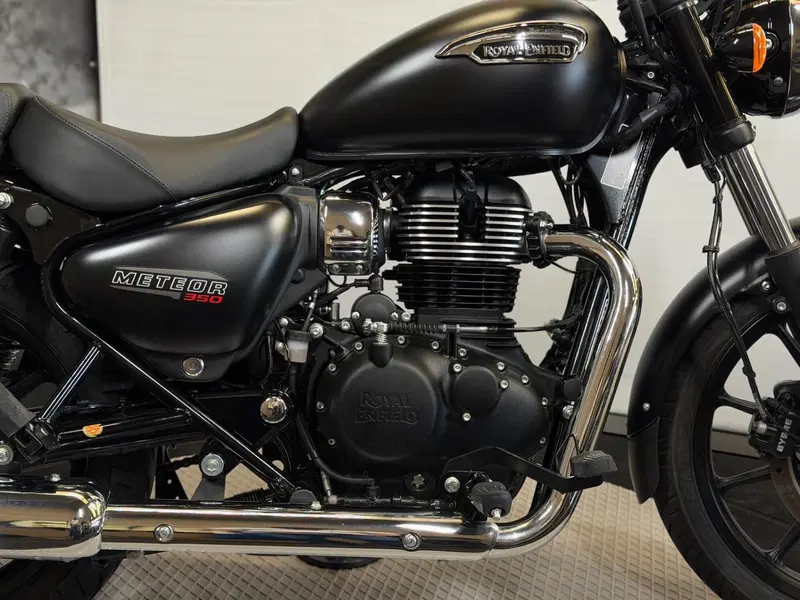 Royal Enfield Meteor 350 (2021 - 26) (4)