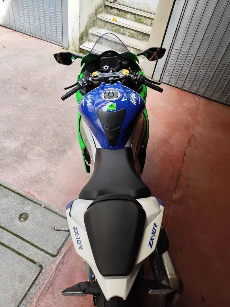 Kawasaki Ninja 1000 ZX-10R 40th Anniversary Edition (2024) (4)