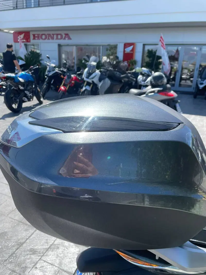 Honda SH 150i (2020 - 23) (4)