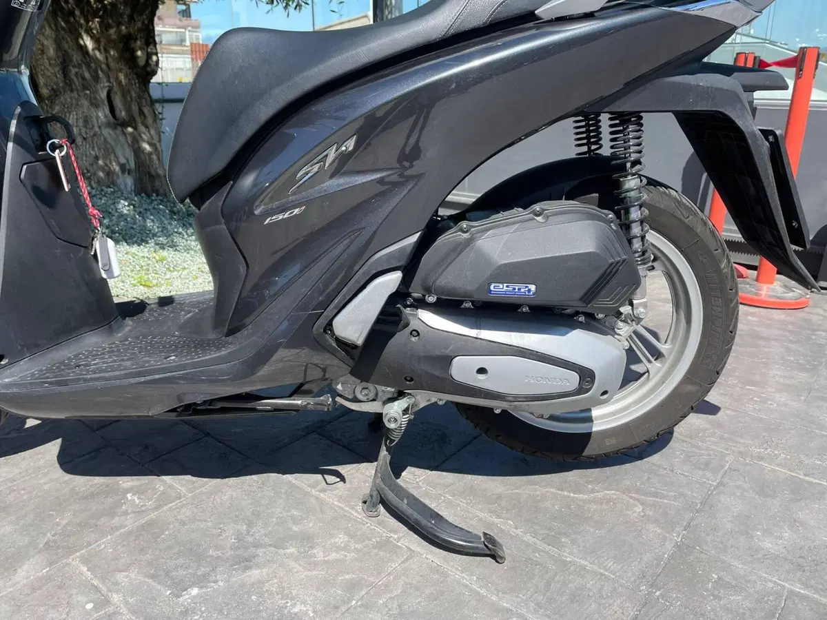 Honda SH 150i (2020 - 23) (6)