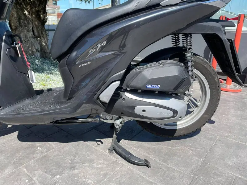 Honda SH 150i (2020 - 23) (6)