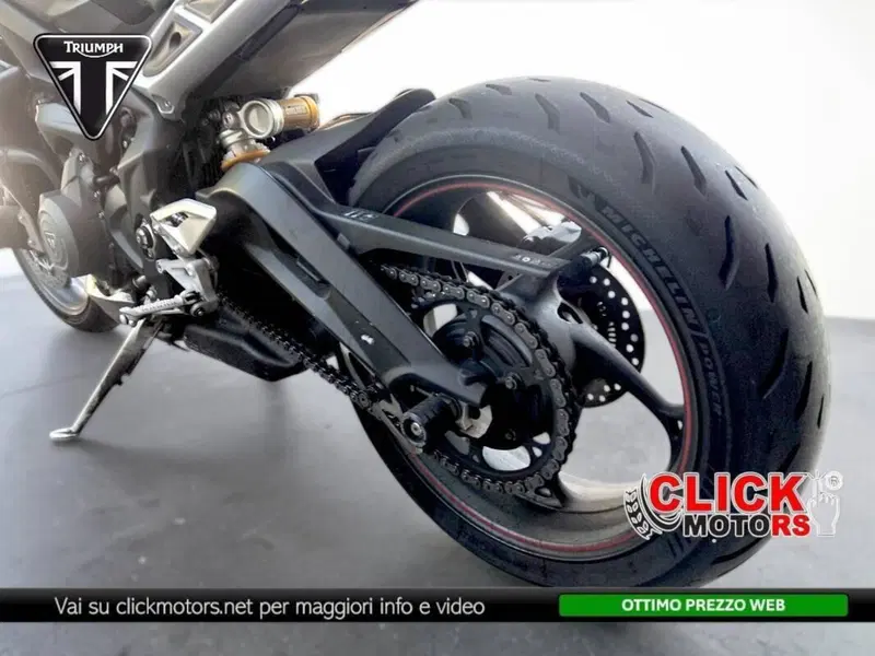 Triumph Street Triple RS (2017 - 19) (15)