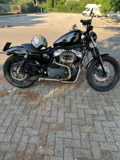 Harley-Davidson 1200 Custom (2007 - 13) - XL 1200C usata